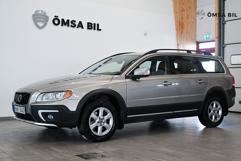 Volvo XC70 D4 AWD Momentum Kamrem bytt Drag Värmare 163hk