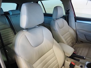 Kombi Skoda Octavia 12 av 22