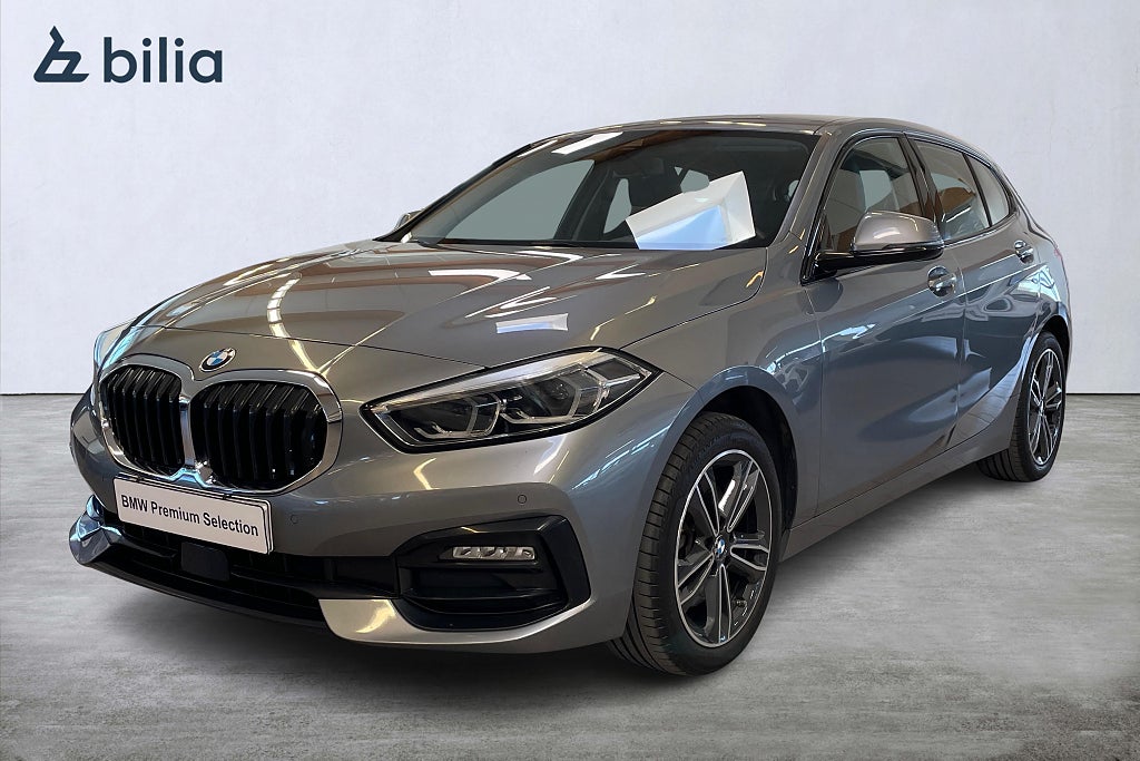 BMW 118I Sport line Navi Rattvärme PDC Fram / Bak