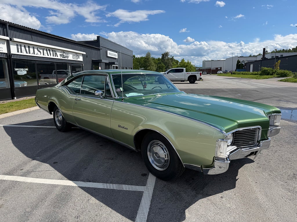 Oldsmobile Delmont 88 Holiday Coupé 7.5 V8 0kr insats 2182kr/mån