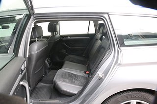 Kombi Volkswagen Passat 15 av 16