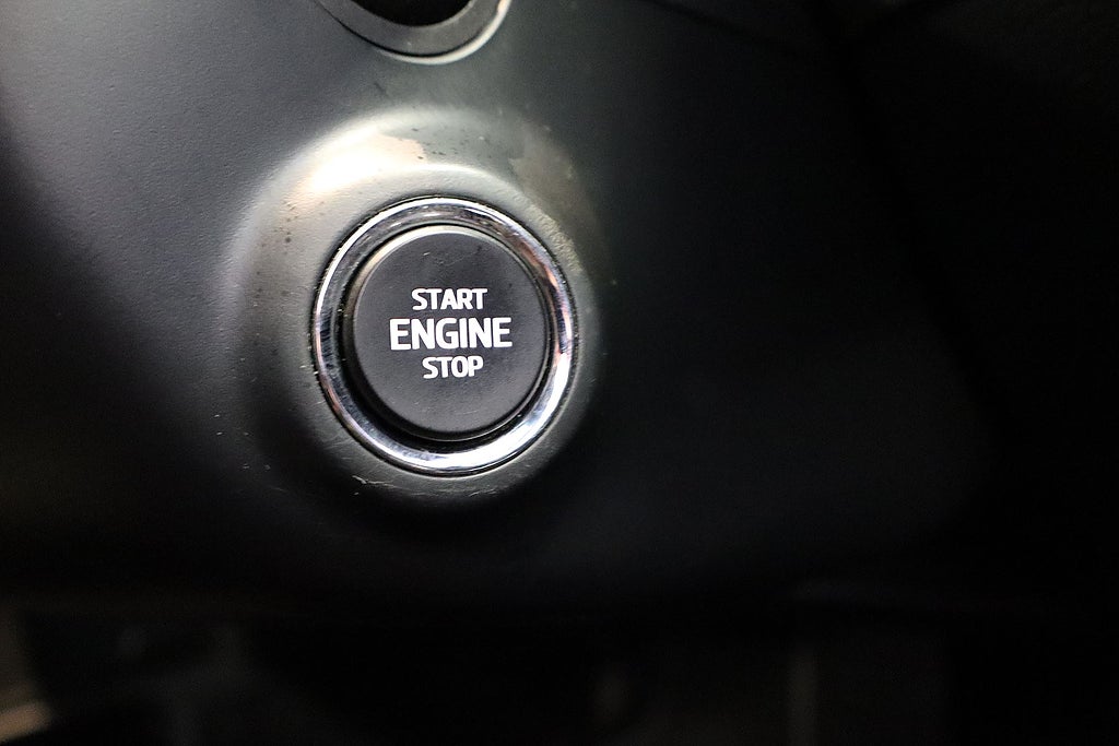 Bild på Skoda Superb Sportline 2.0 TDI 190hk Aut 4WD - DRAG, ELBAKLUCKA