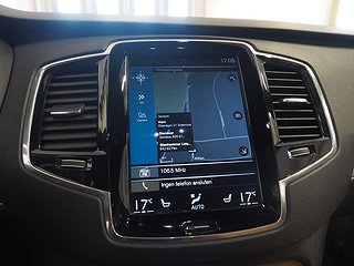 SUV Volvo XC90 19 av 27