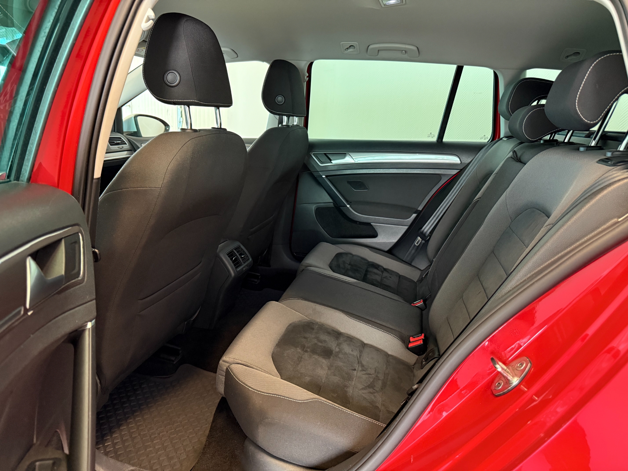 Volkswagen Golf 2015, kuva 7/33