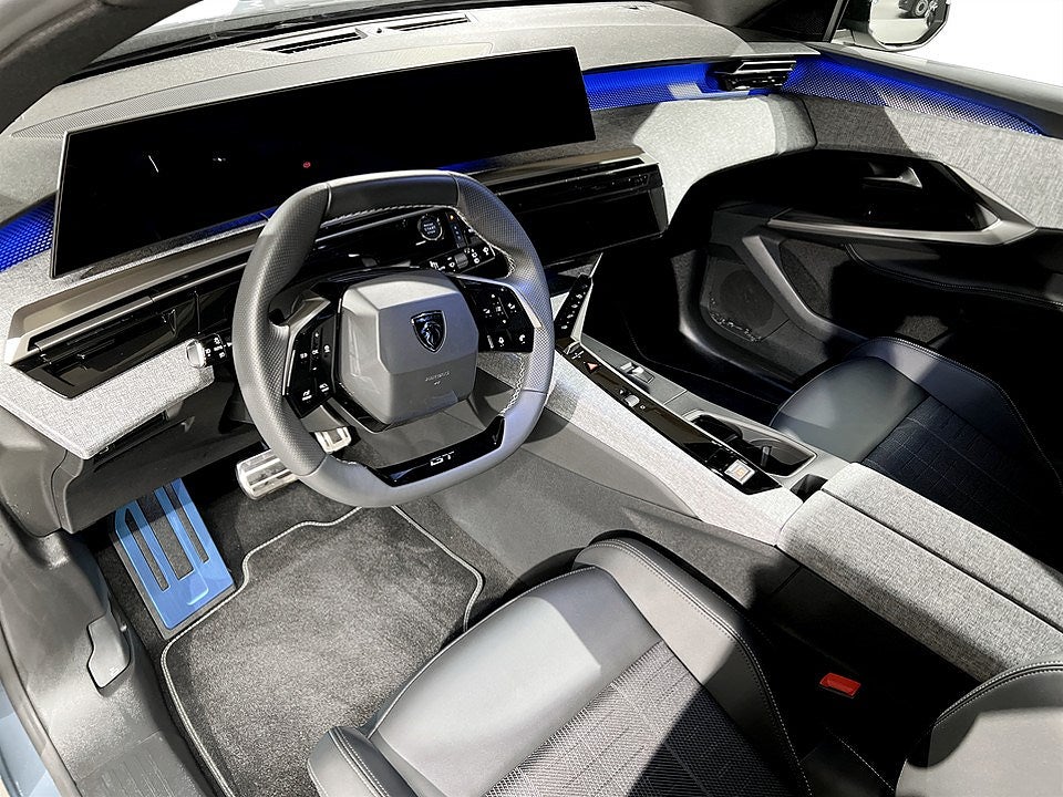 Bild på Peugeot 5008 GT Hybrid 145hk Aut - NAV,B-KAMERA,EL-BAKLUCKA