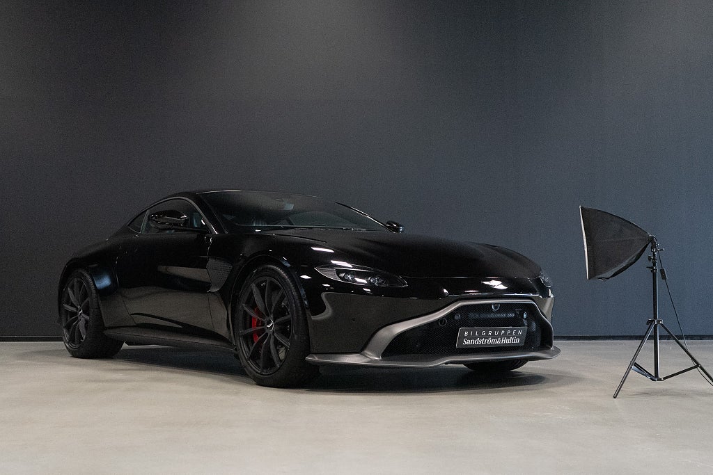 Aston Martin Vantage Coupé 4.0 V8 Twinturbo / Svensksåld