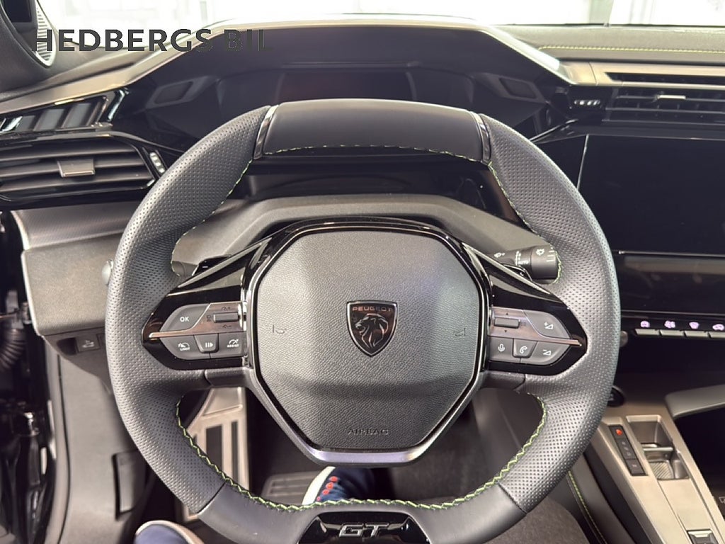 Peugeot 408 GT Hybrid 145 hk thumbnail