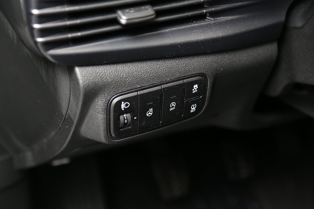 Hyundai i20 1,0 T-GDI iMT 48V MHEV 100hk Essential 5D 2023