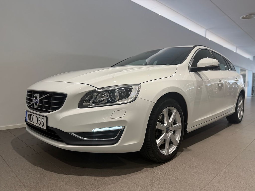 Volvo V60 D3 Business Advanced / Farthållare / Parkerings...