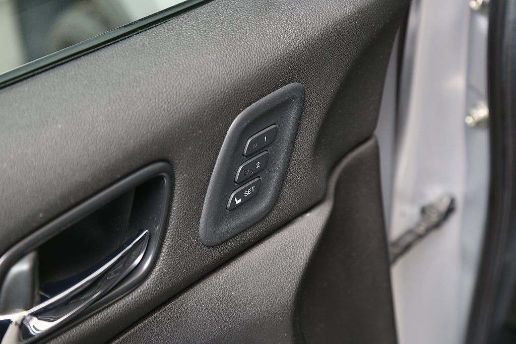 Honda CR-V 2,0 i-VTEC 155hk Executive AWD Aut 1ägare Motorv Drag 2015