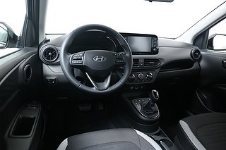 Halvkombi Hyundai i10 11 av 18