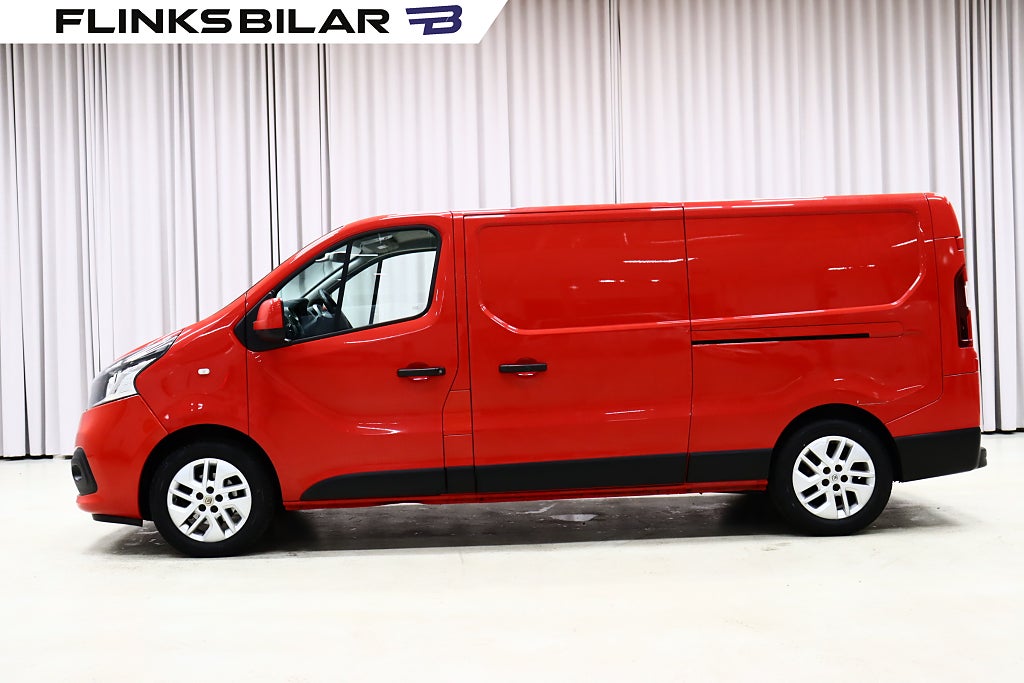 Renault trafic 145HK L2|Inredd|Drag|Värmare|GPS|Backkamera