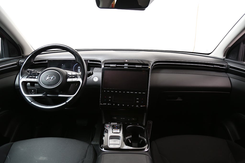 Hyundai Tucson 1,6 T-GDi HEV 230hk 6AT 4WD Essential Motorvärmare 2021