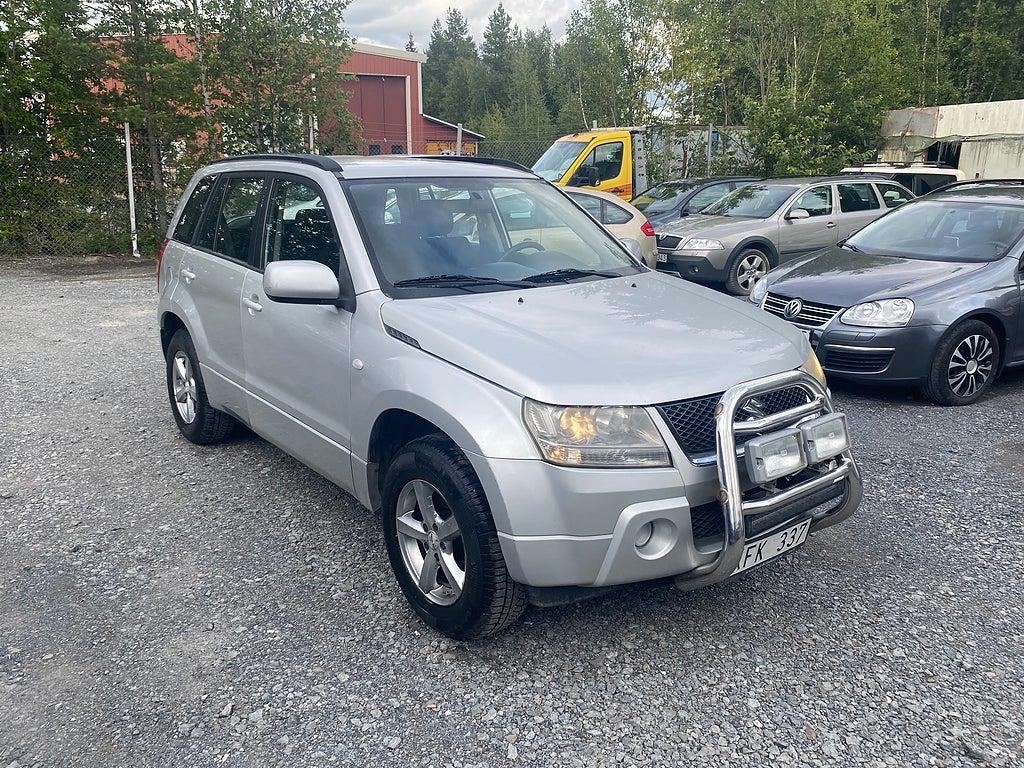 Suzuki Grand Vitara 5-dörrar 2.0 DOHC 16V VVT 4WD Euro 4