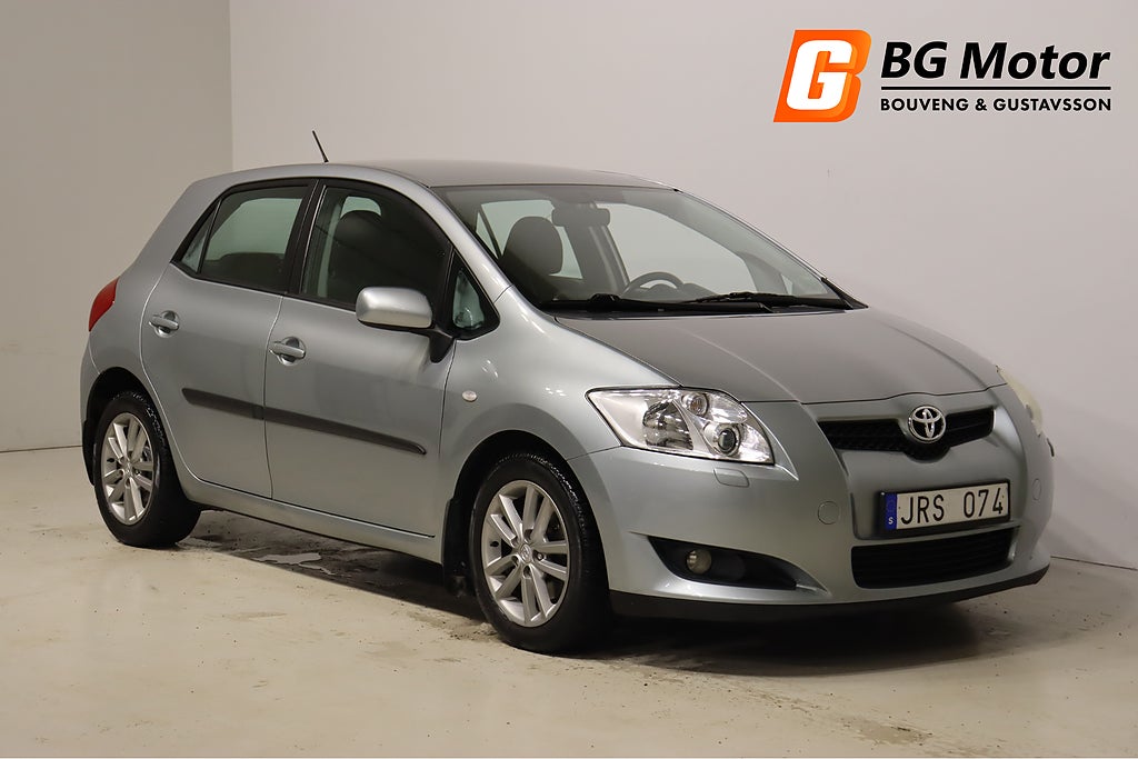 Toyota Auris 5-dörrar 2.0 126HK D-4D 0,57L Milen/Nyservad