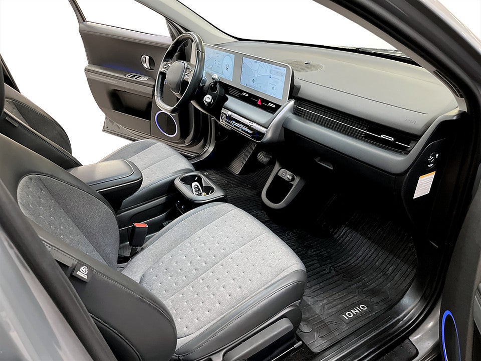 Bild på Hyundai IONIQ 5 Essential 77.4kWh 225hk Aut - B-KAMERA,ELSTOL,NAVI