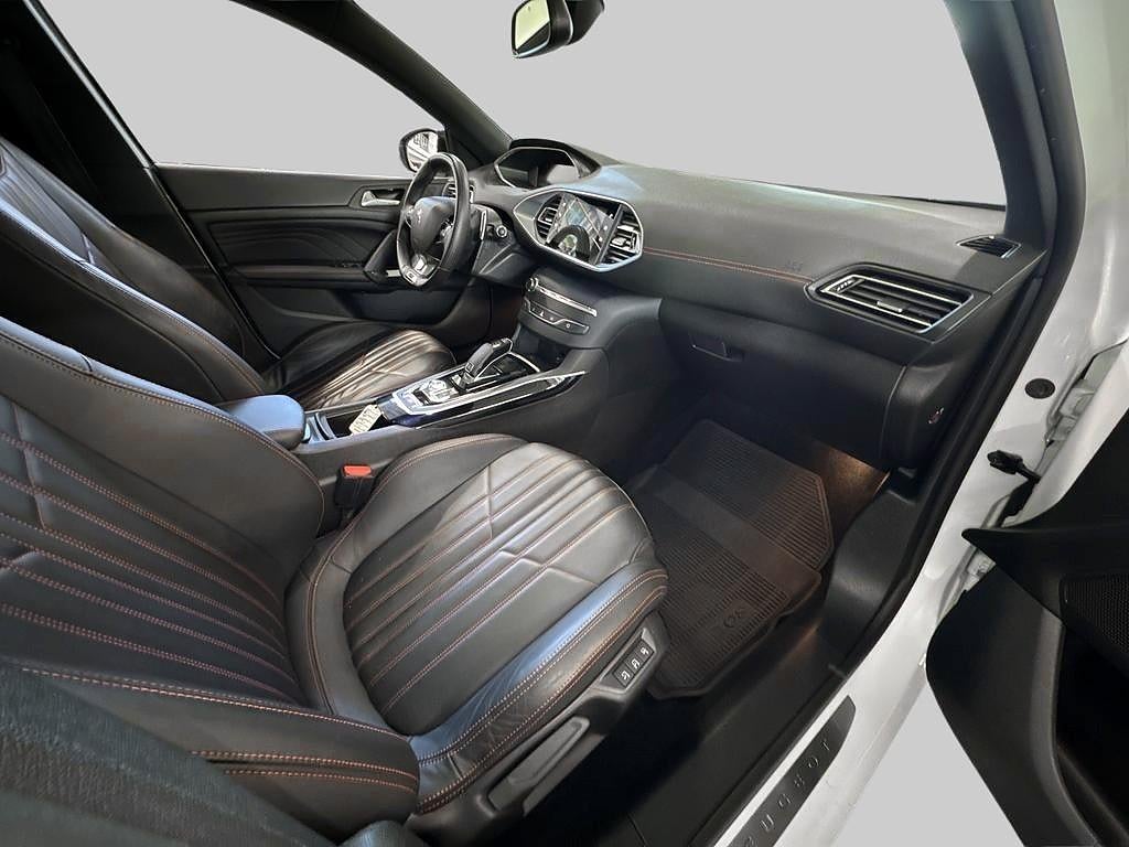 Peugeot 308 2020 - miniatyr 6