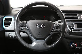 Halvkombi Hyundai i20 14 av 20