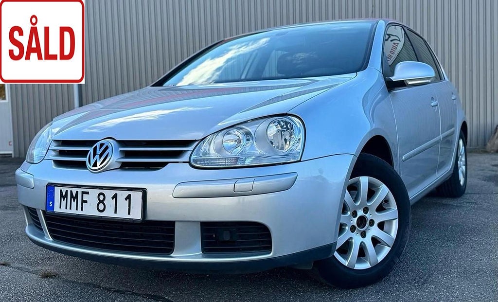 Volkswagen Golf 5-dörrar 1.6|Ny-Serv|Kamrem-bytt|Dragkrok|SÅLD|