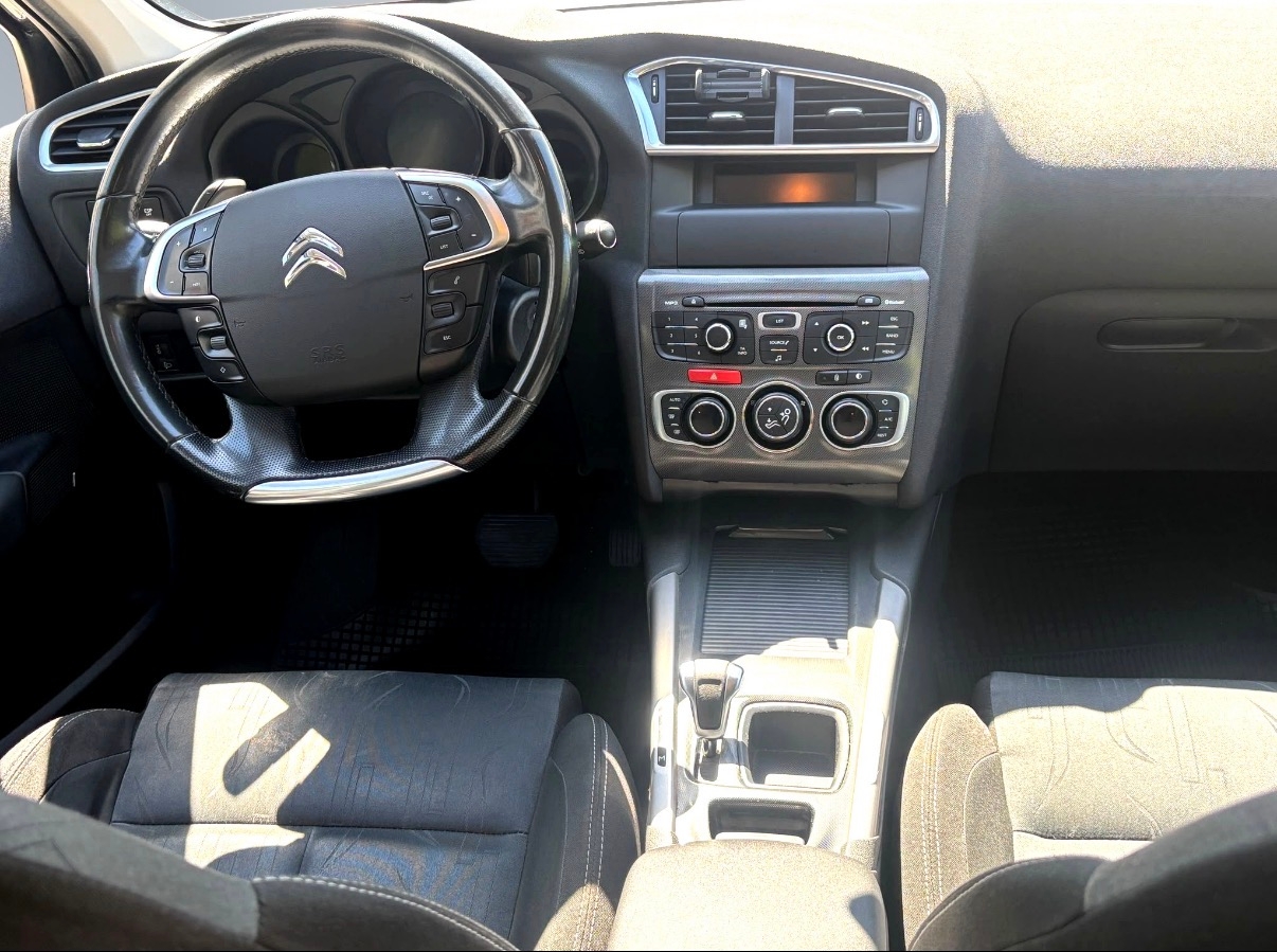 Citroen C4 1.6 e-HDi Airdream 2012, bild 7/41