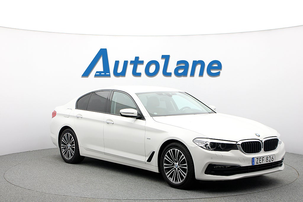 BMW 540 i Sedan SportLine, HUD, 340hk, Dragkrok, Backkamera