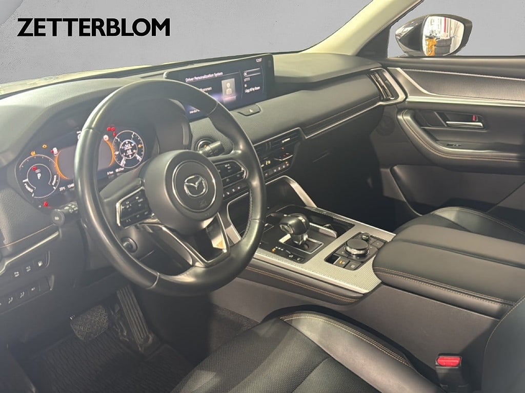 SUV Mazda CX-60 8 av 14