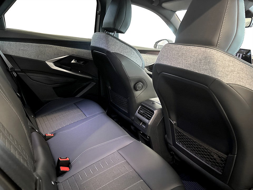 Bild på Peugeot 3008 GT Hybrid 145hk Aut B-KAMERA CARPLAY