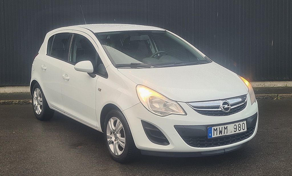 Opel Corsa 5-dörrar 1.2 ecoFLEX Enjoy Euro 5, Fin välservad