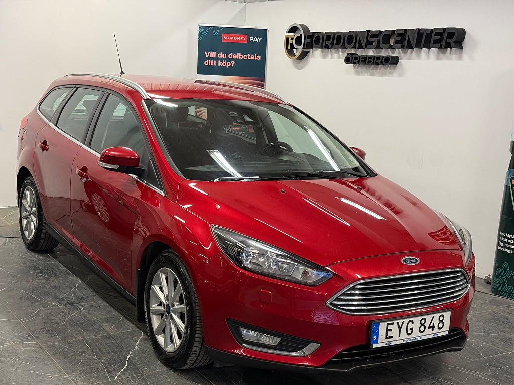 Ford Focus Kombi 1.0 EcoBoost Titanium Kamera Rattvärme Bluetooth