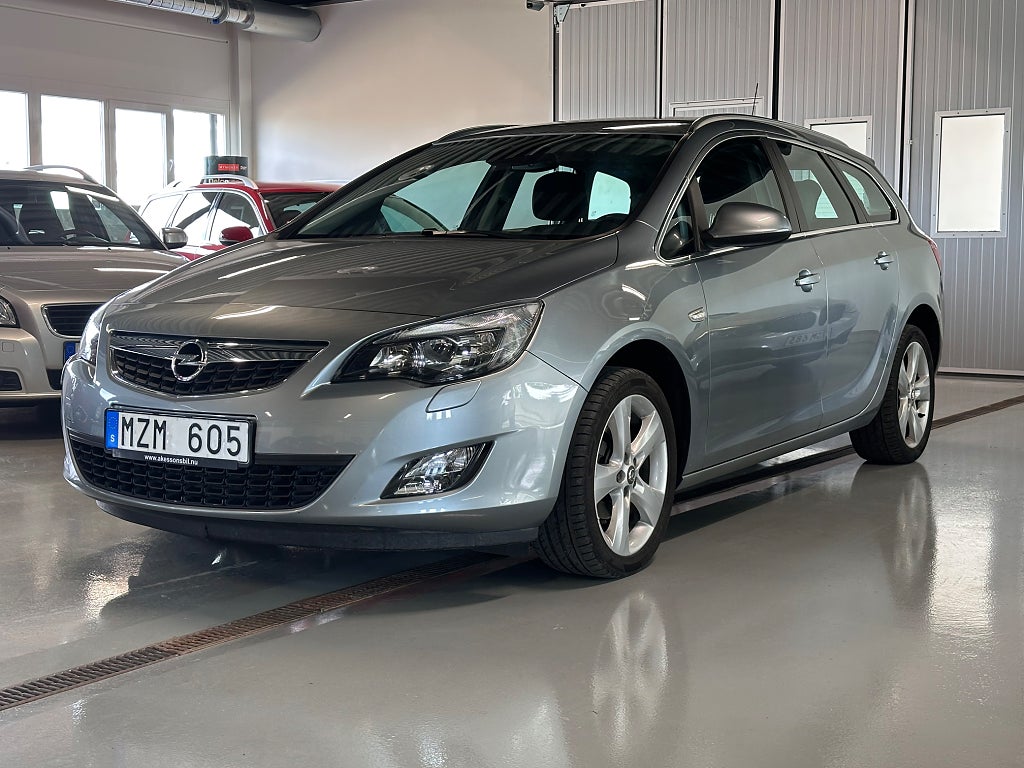 Opel Astra Sports Tourer 1.4 Turbo Enjoy Euro 5