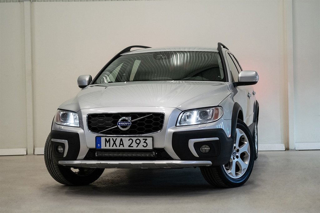 Volvo XC70 D4 AWD Classic Summum D-värm Drag Skinn 181hk