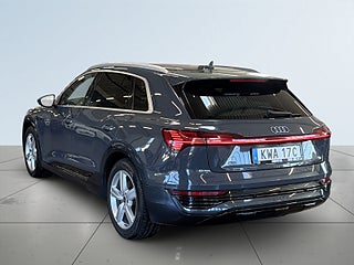 Audi q8-e-tron Q8 50 e-tron quattroS&V-Hjul/Kam/Drag/Skinn/Navi/MOMS