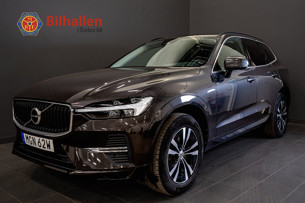 Volvo XC60 B4 Momentum Google Kamera Navigation Värmare