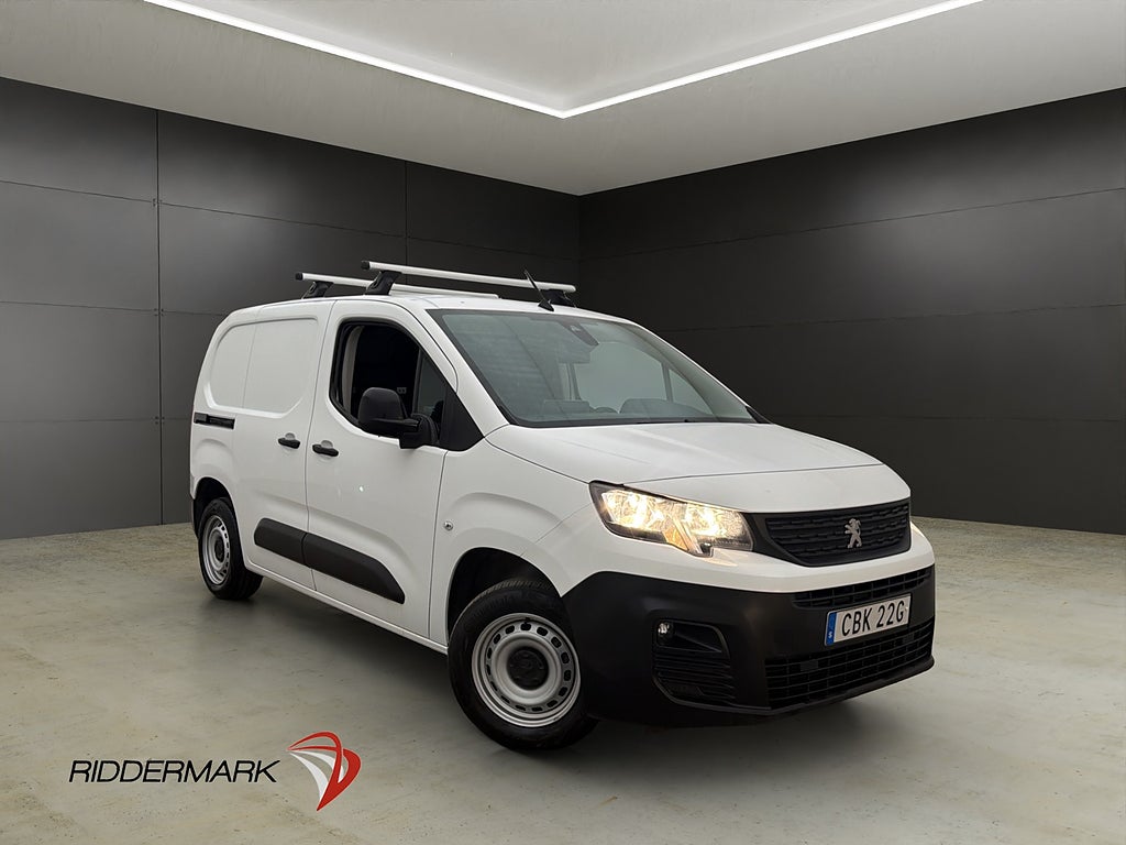 Peugeot Partner Ny-Kamrem Värm Drag B-Kam V-Inr CARPLAY Moms