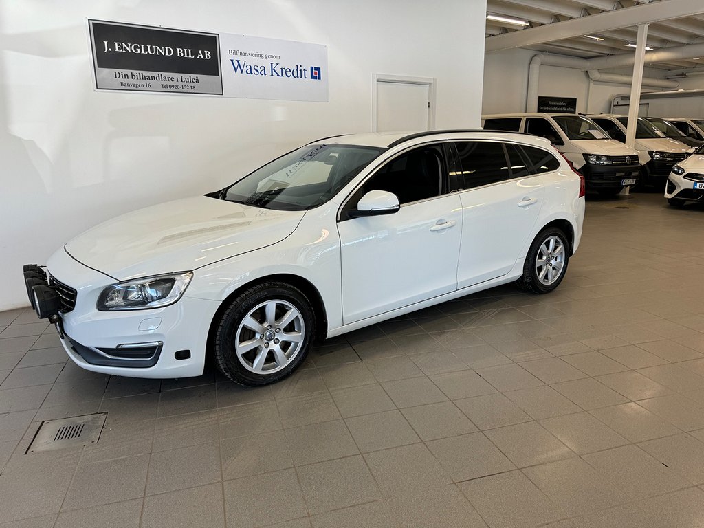 Volvo V60 D4 AWD Geartronic Momentum 