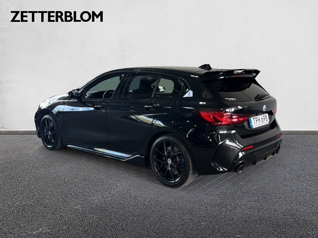 Halvkombi BMW M135i 3 av 23