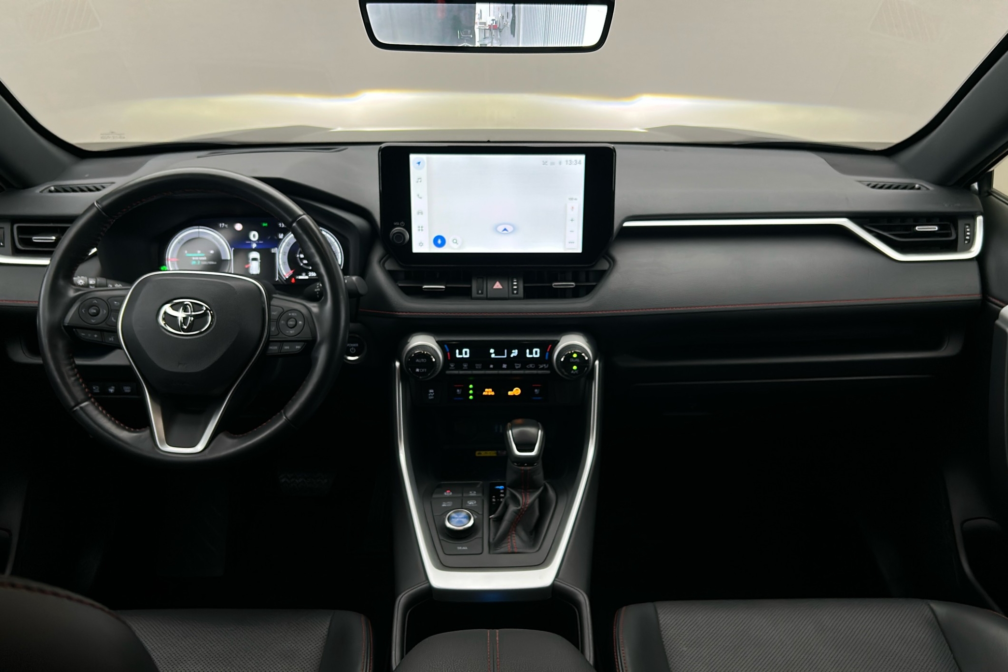 Toyota RAV4 Plug-In 2023, bild 3/36