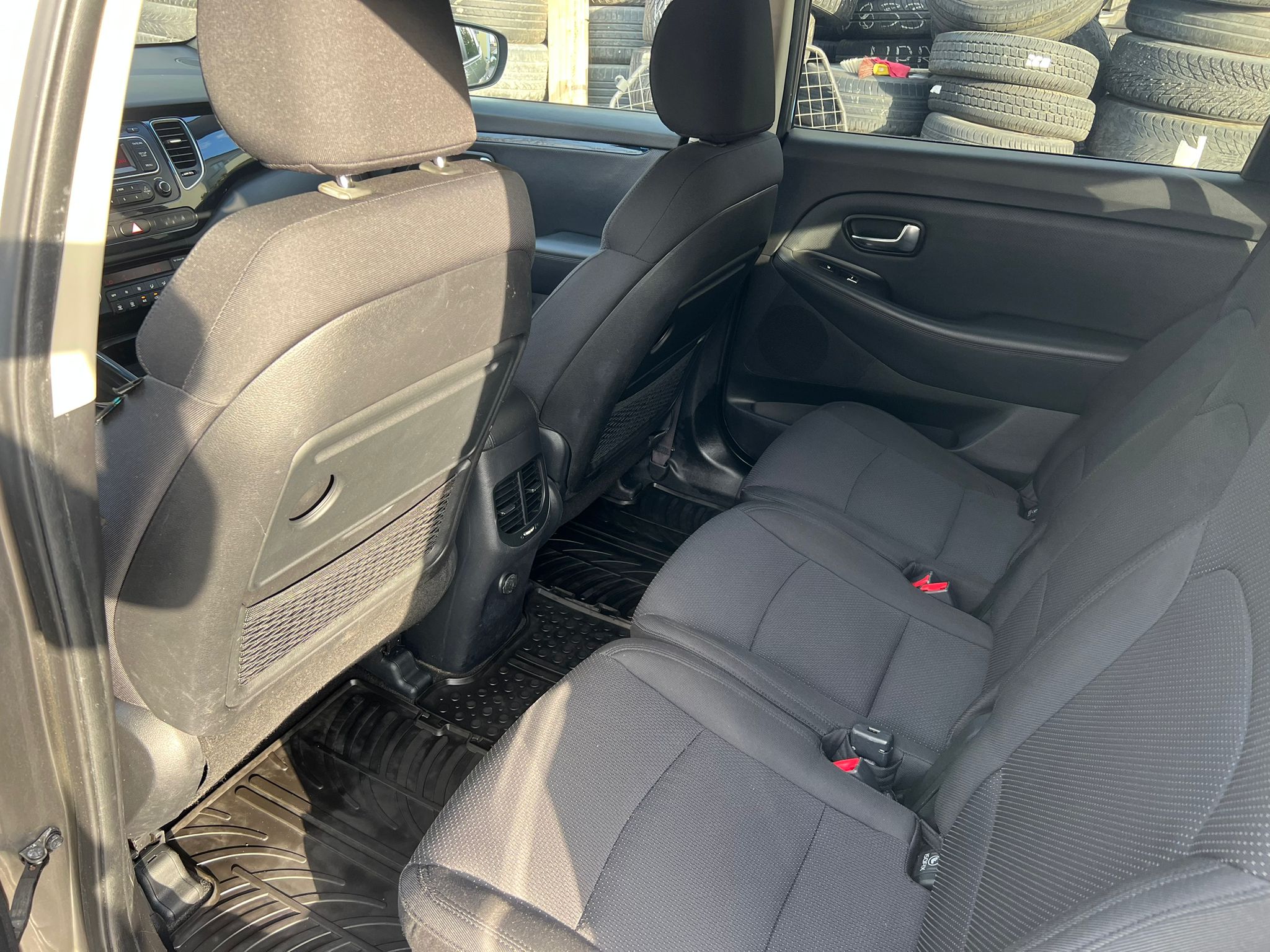 Kia Carens 1.7 CRDi GLS Euro 5 2014, bild 7/10