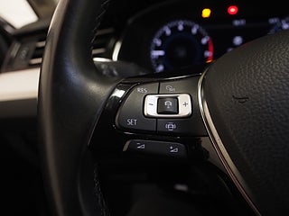 Kombi Volkswagen Passat 17 av 21