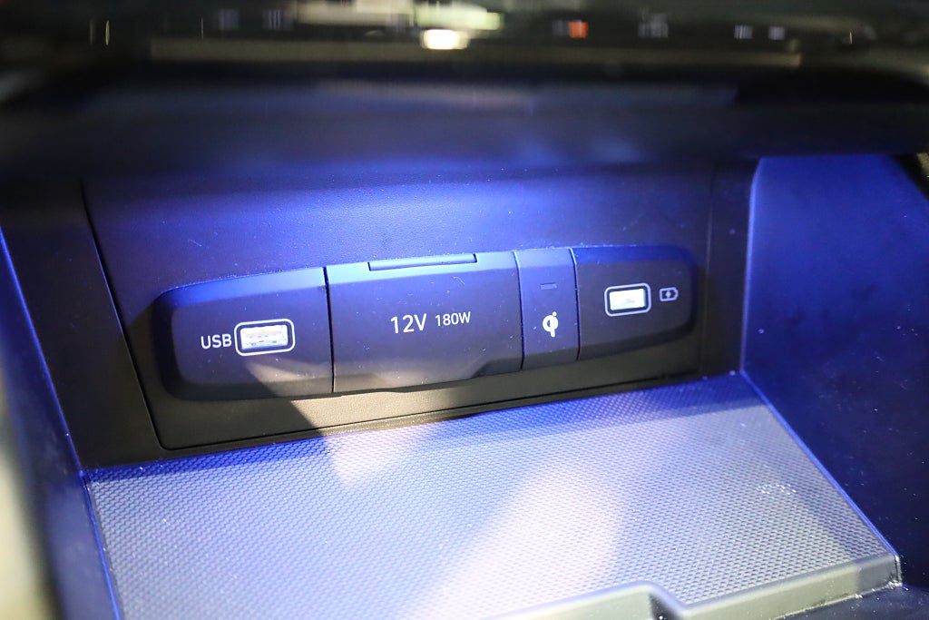 Hyundai Tucson Hybrid 230hk Advanced Panorama Drag Navi 360° Läder