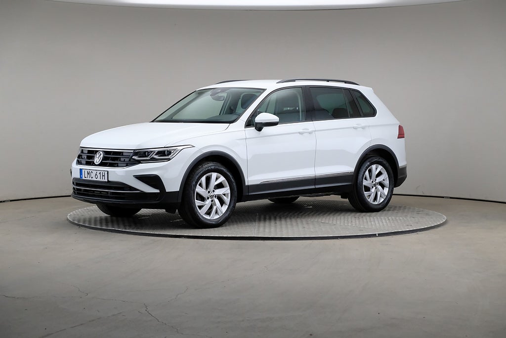 Volkswagen Tiguan 2.0 TDI 150hk SCR DSG 4WD Drag Värmare Extraljus