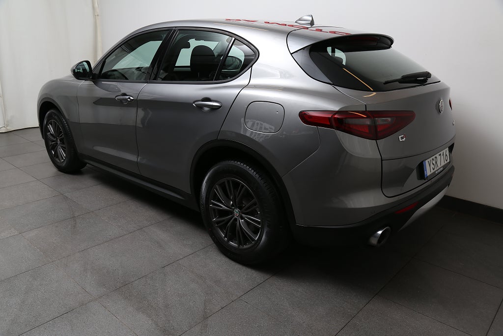 Alfa Romeo Stelvio 2,0 Turbo 16V Q4 200hk AWD Aut 2018