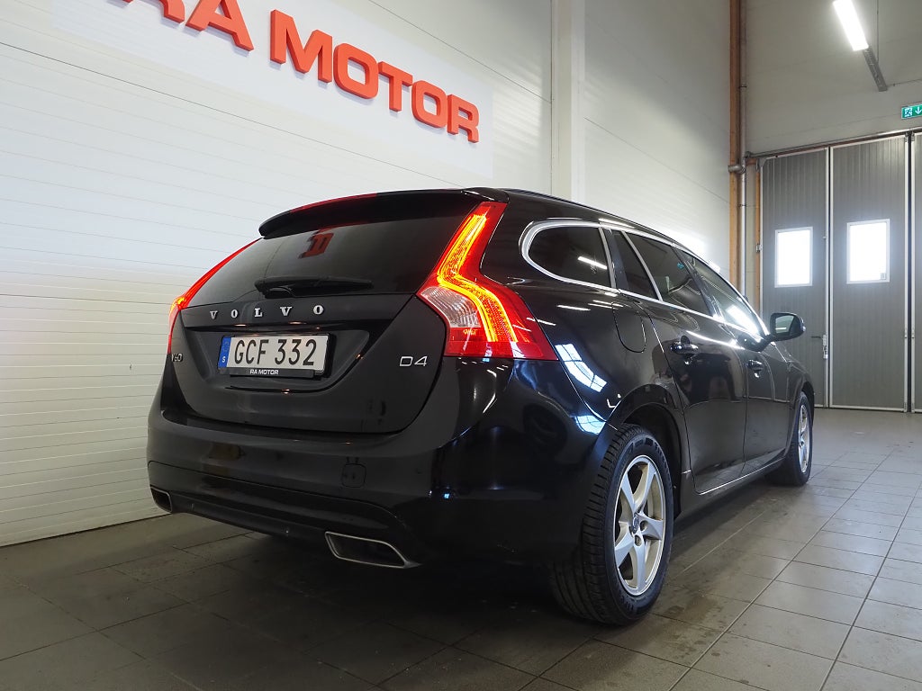 Volvo V60 D4 190hk Geartronic Momentum Business P-Sensorer D-Värm