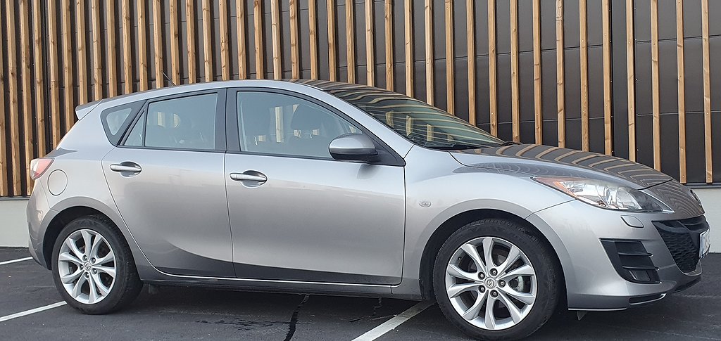 Mazda 3 Sport 1.6 MZR 105hk KAMKEDJA 