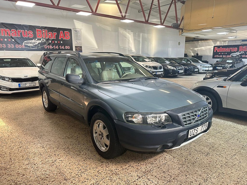 Volvo XC70 2.5T AWD Business Automat Ny Servad 