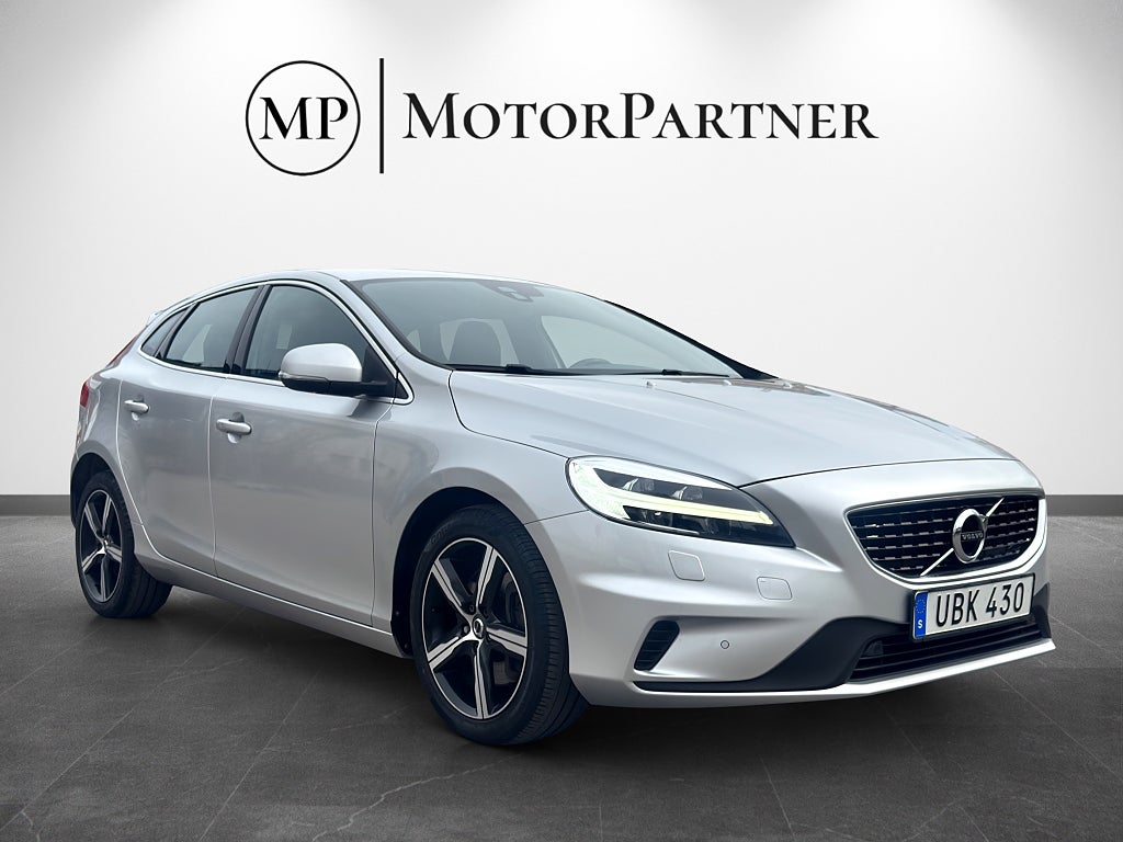 Volvo V40 D3 Geartronic R-Design VoC P-sensorer Euro 6