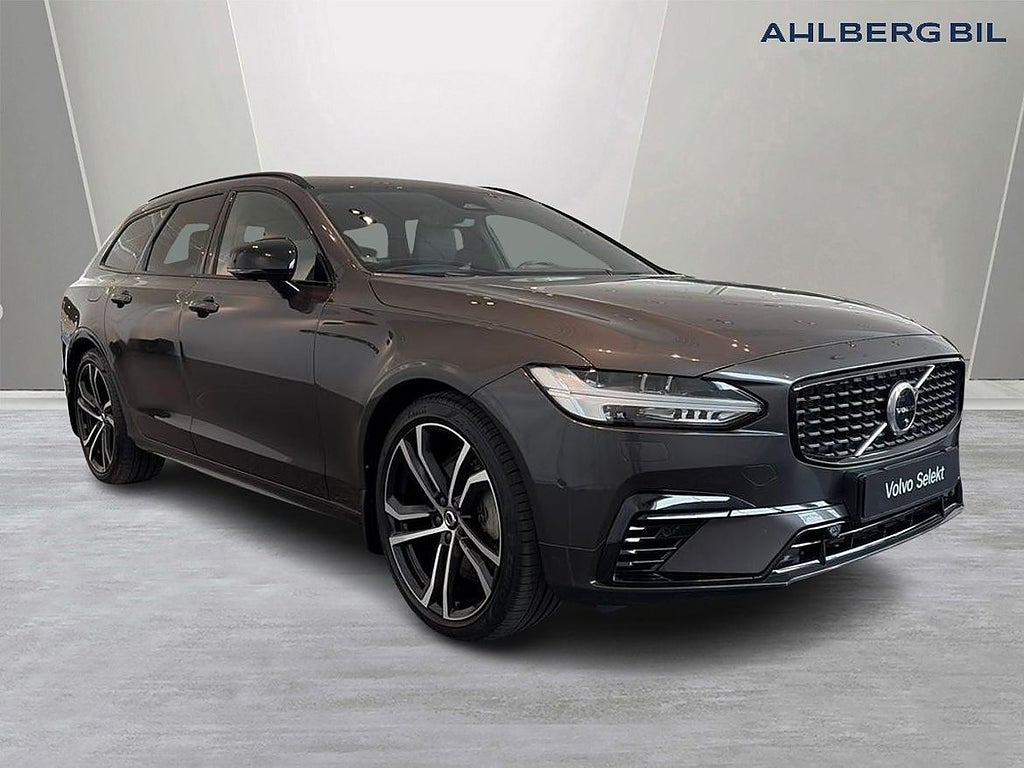 Volvo V90 Recharge T8 II R-Design Pro Edition. 360 kamera, Drag, Head up, 