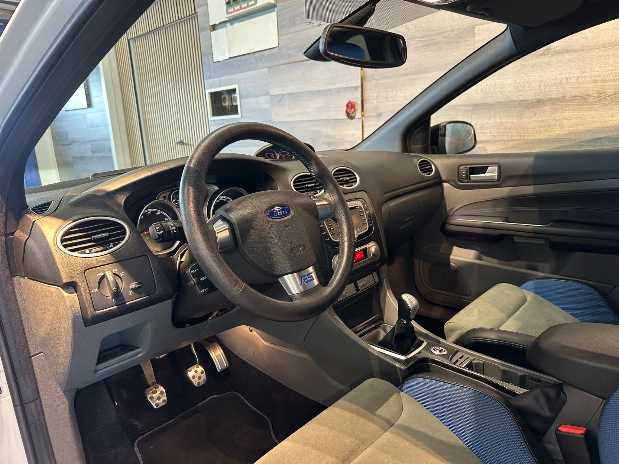 Ford Focus RS 2010, bild 6/51