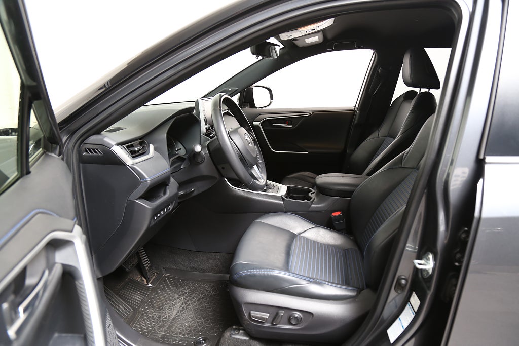 Toyota RAV4 2,5 Hybrid AWD-i E-CVT Style I JBL I Drag I Leasbar 2021