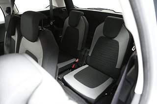 Minibuss Citroën Grand C4 Picasso 16 av 19